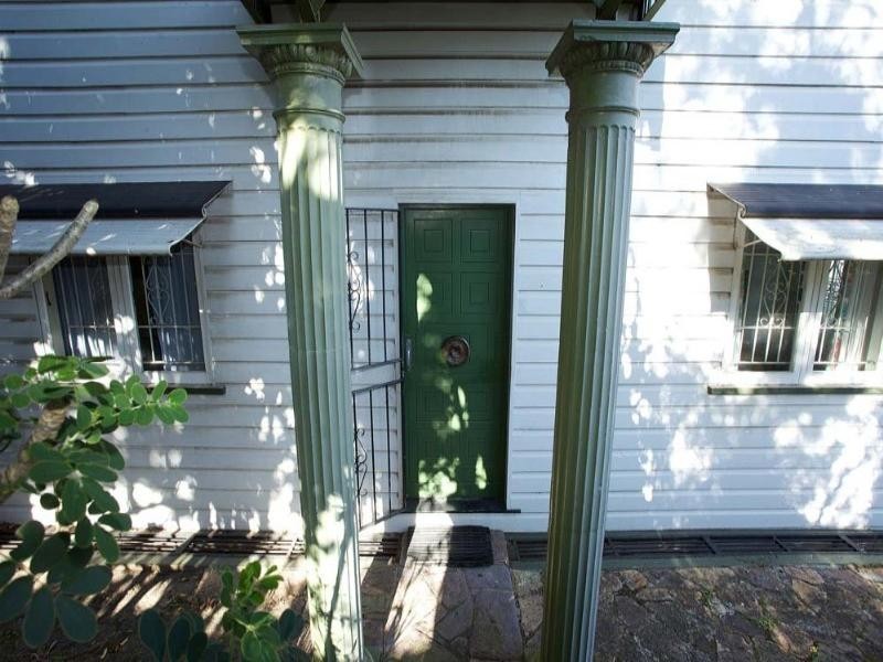 59 Crescent Road, Hamilton QLD 4007