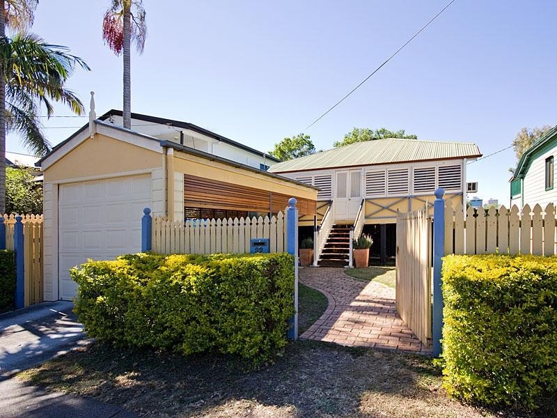 32 Haig Road, Milton QLD 4064