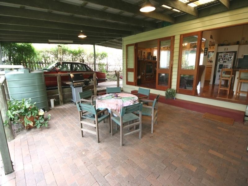 16 Smeaton Street, Coorparoo QLD 4151