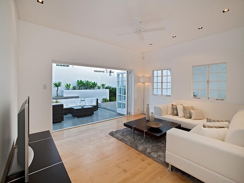 1/37 Maxwell Street, New Farm QLD 4005