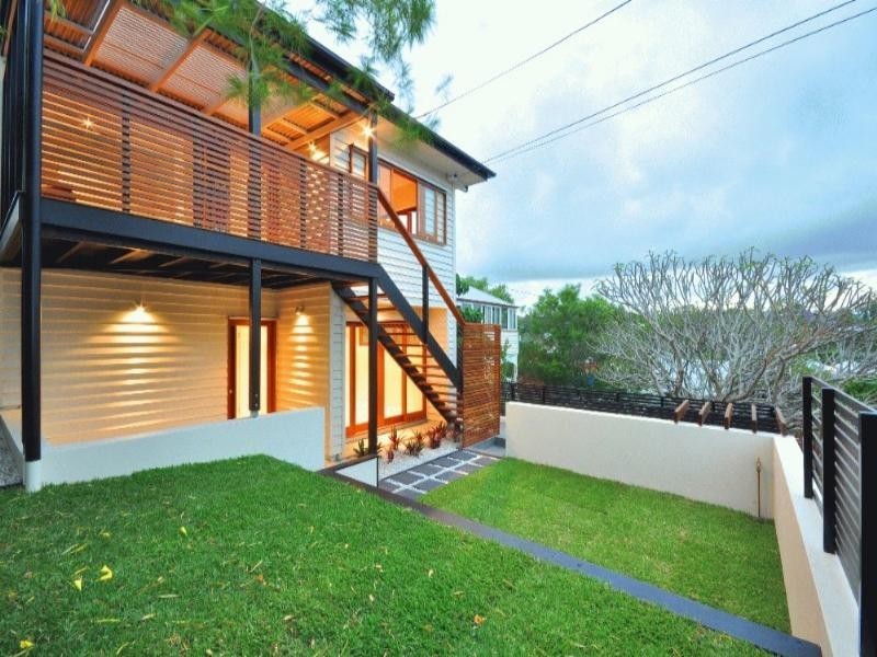 97 Arthur Terrace, Red Hill QLD 4059