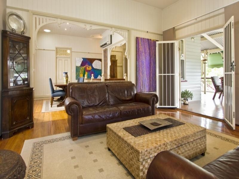 1/10 Cook Street, Red Hill QLD 4059
