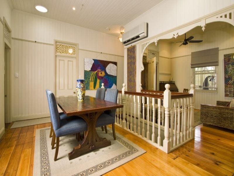 1/10 Cook Street, Red Hill QLD 4059