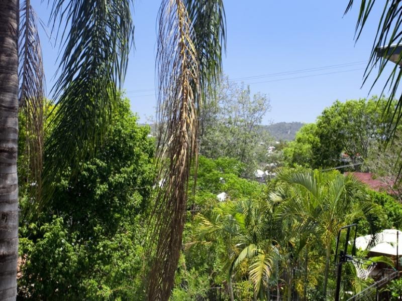 6 Arthur Terrace, Red Hill QLD 4059