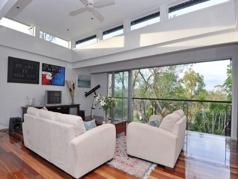 35a Dudley Street, Bardon QLD 4065