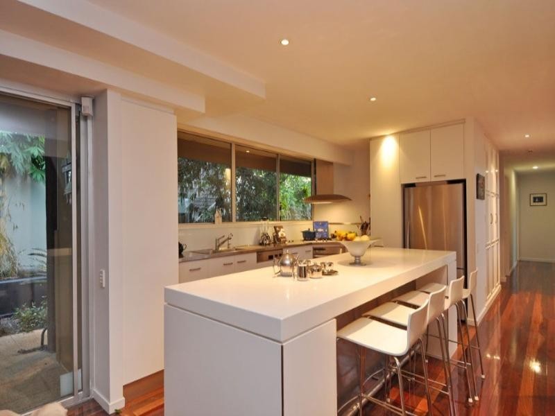 35a Dudley Street, Bardon QLD 4065