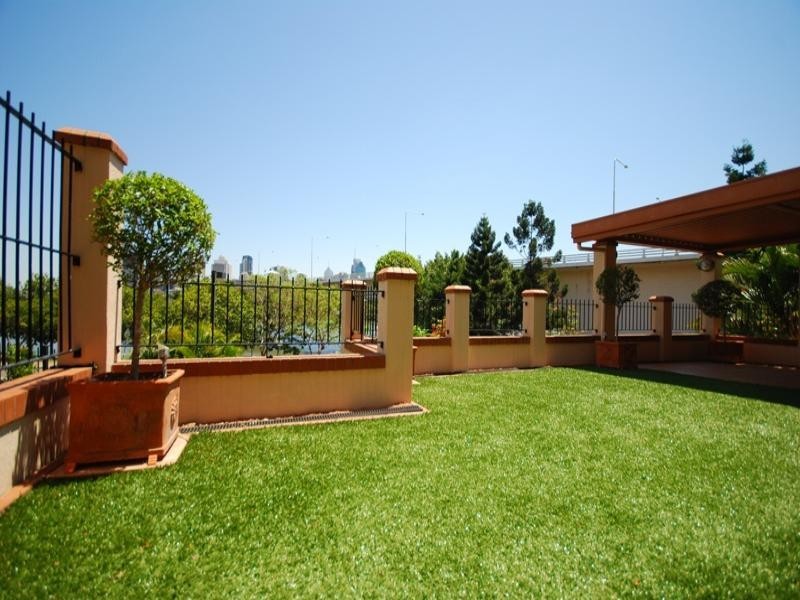 50 Lower River Terrace, South Brisbane QLD 4101