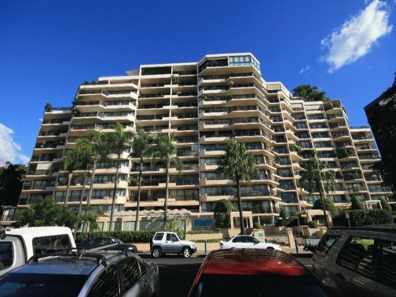 10 Lower River Terrace, South Brisbane QLD 4101