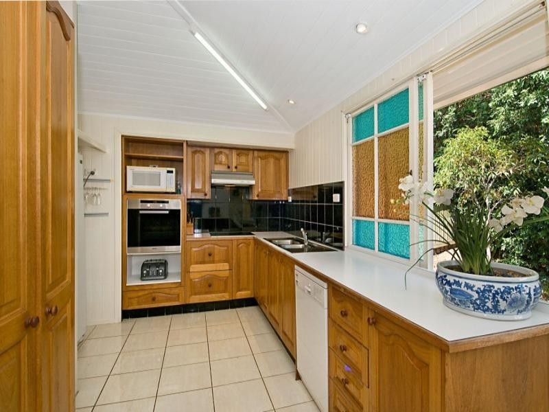 61 Charteris Street, Paddington QLD 4064