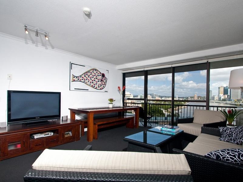 41/21 Dock Street, South Brisbane QLD 4101