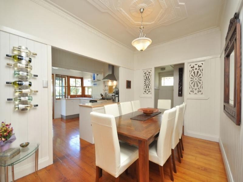 33 Rouen Road, Bardon QLD 4065