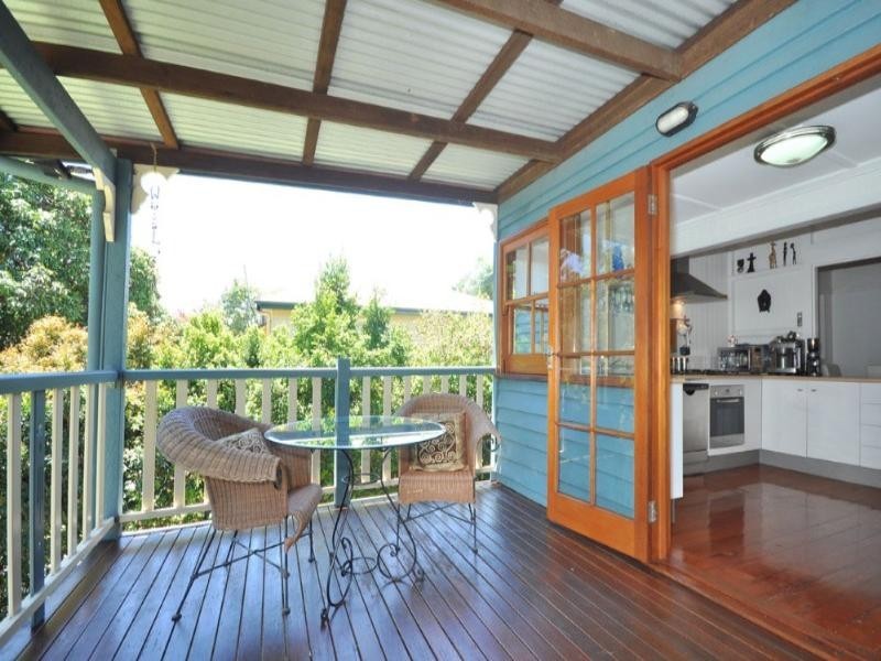 33 Rouen Road, Bardon QLD 4065