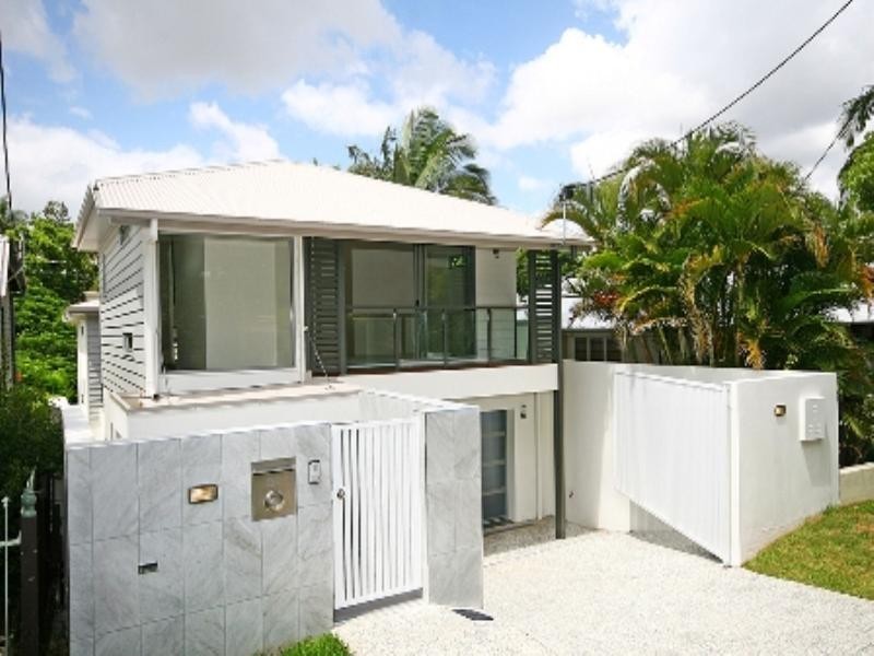 31 Pine Street, Hamilton QLD 4007