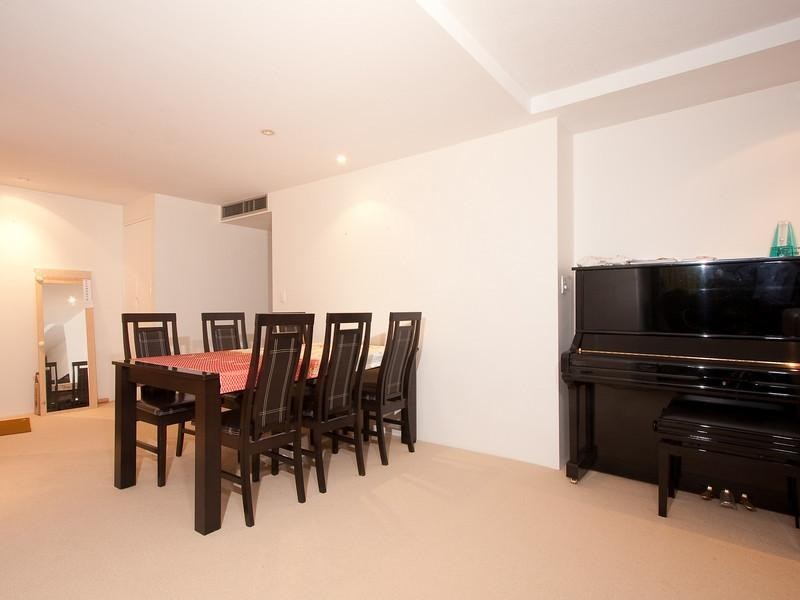 10 Lower River Terrace, South Brisbane QLD 4101