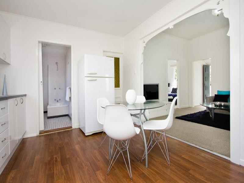 61 Windsor Road, Red Hill QLD 4059