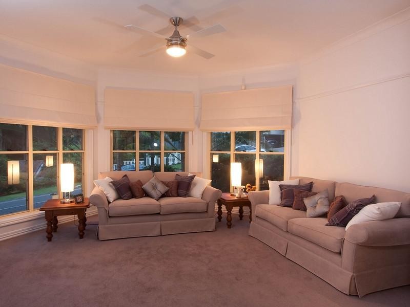 49 Morningview Street, Chapel Hill QLD 4069