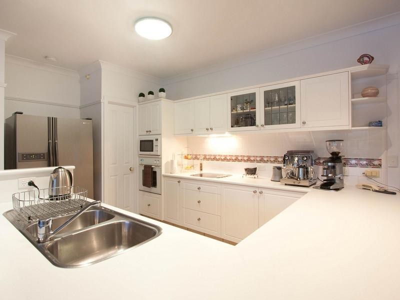 49 Morningview Street, Chapel Hill QLD 4069