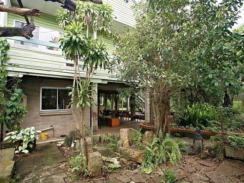 33 Twigg Street, Indooroopilly QLD 4068