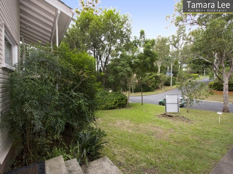 25 Dempster Street, Toowong QLD 4066