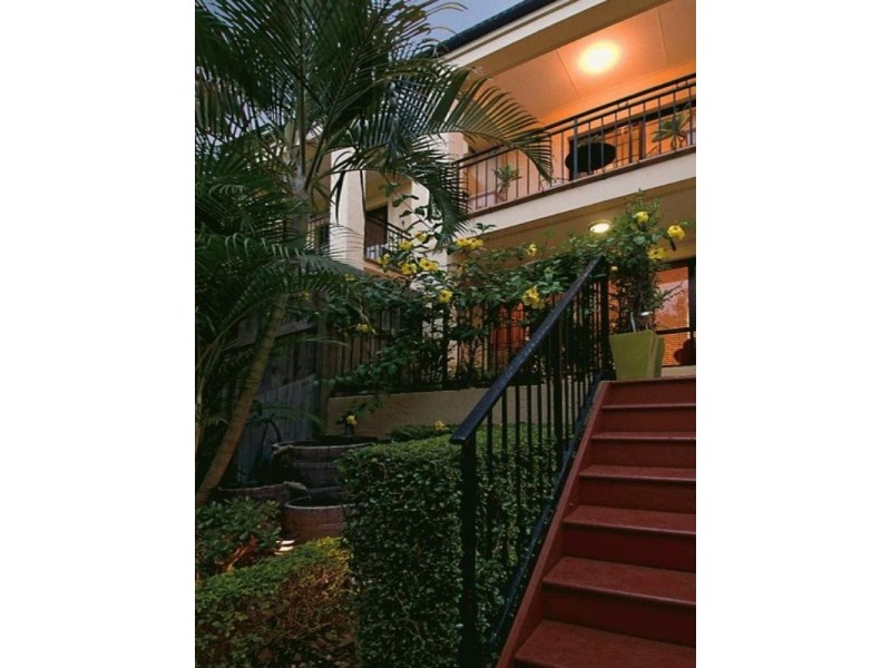 6B Elizabeth Street, Toowong QLD 4066