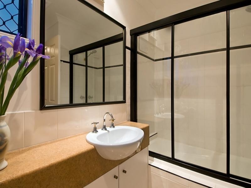 6B Elizabeth Street, Toowong QLD 4066