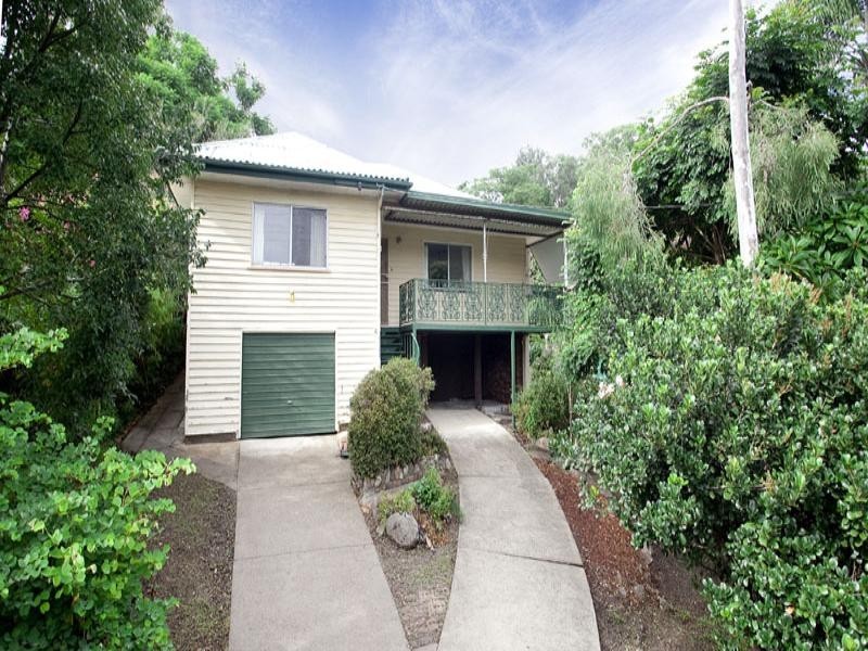 26 Lorward Avenue, Bardon QLD 4065