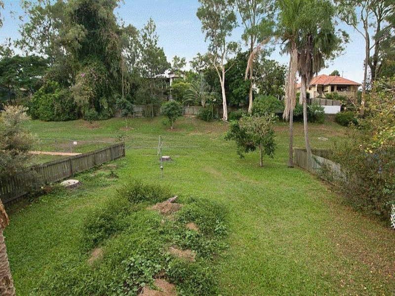 15 Arinya Road, Ashgrove QLD 4060