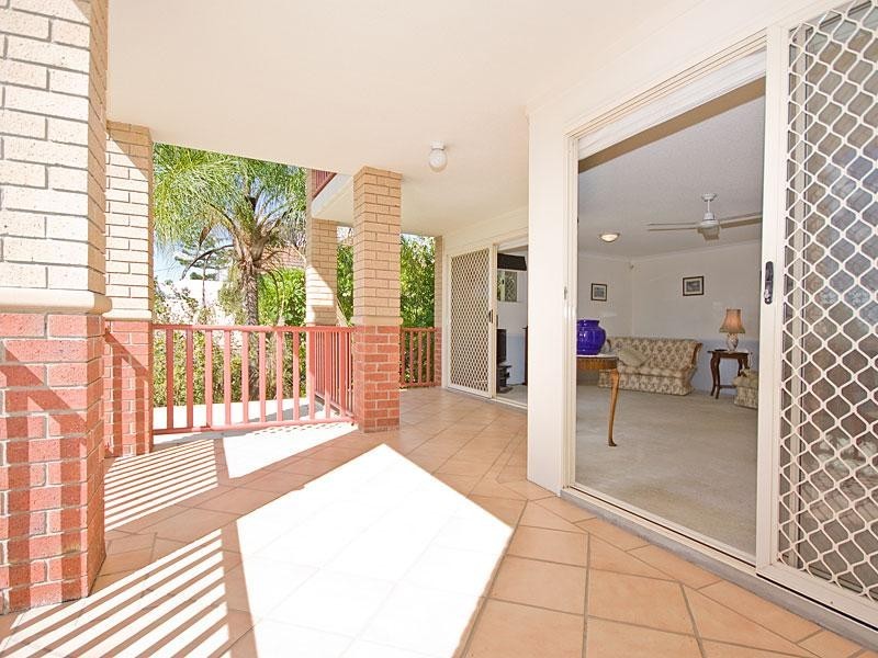 13/1 Golding Street, Toowong QLD 4066