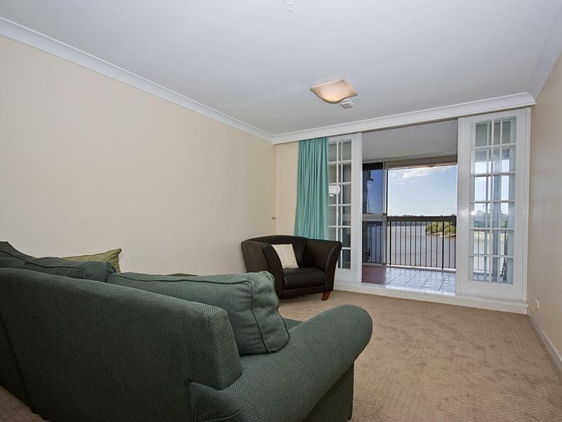 5/8 Sandford Street, St Lucia QLD 4067