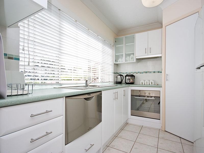 4/73 Derby Street, Coorparoo QLD 4151