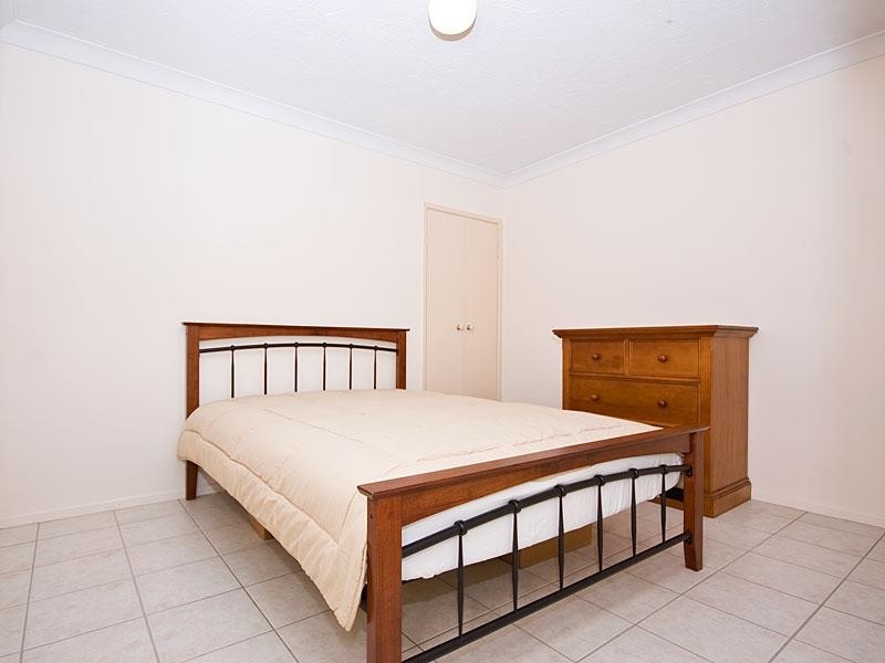 4/73 Derby Street, Coorparoo QLD 4151