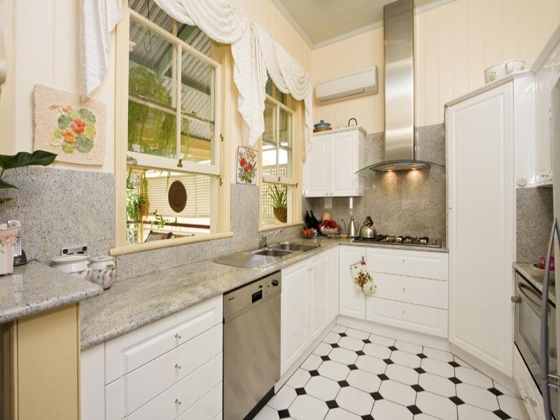 16a Eldridge Street, Toowong QLD 4066