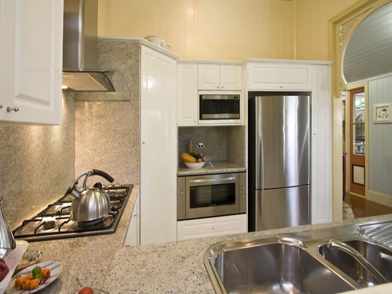 16a Eldridge Street, Toowong QLD 4066