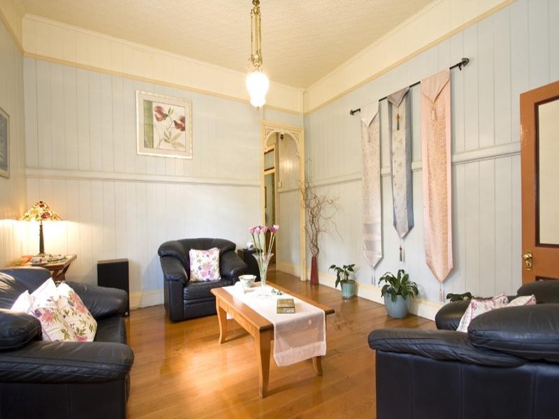 16a Eldridge Street, Toowong QLD 4066