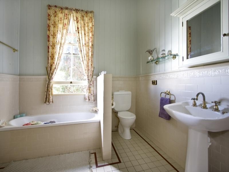 16a Eldridge Street, Toowong QLD 4066