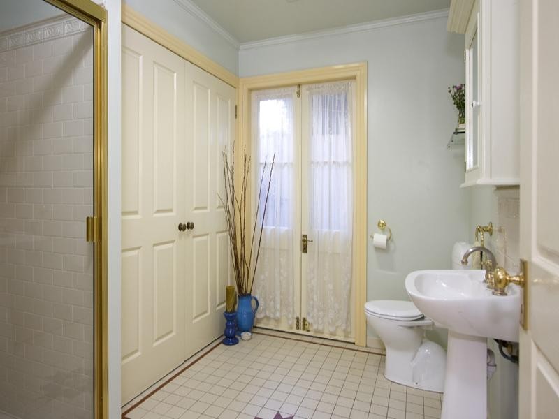 16a Eldridge Street, Toowong QLD 4066