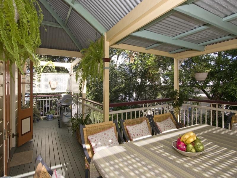 16a Eldridge Street, Toowong QLD 4066