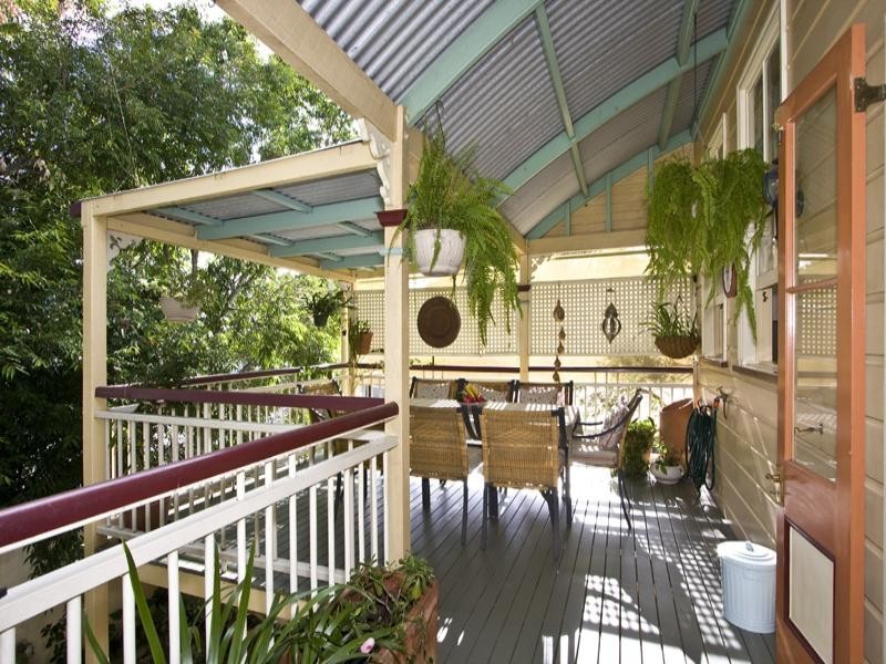 16a Eldridge Street, Toowong QLD 4066