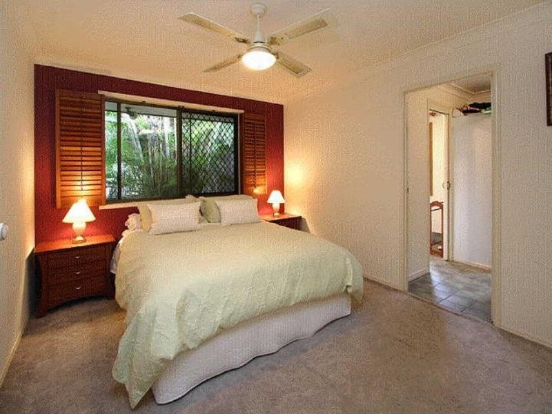 51 Parton Street, Stafford Heights QLD 4053