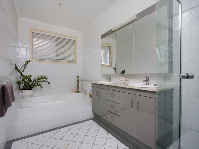 79 Old Mt Coot-tha Road, Toowong QLD 4066