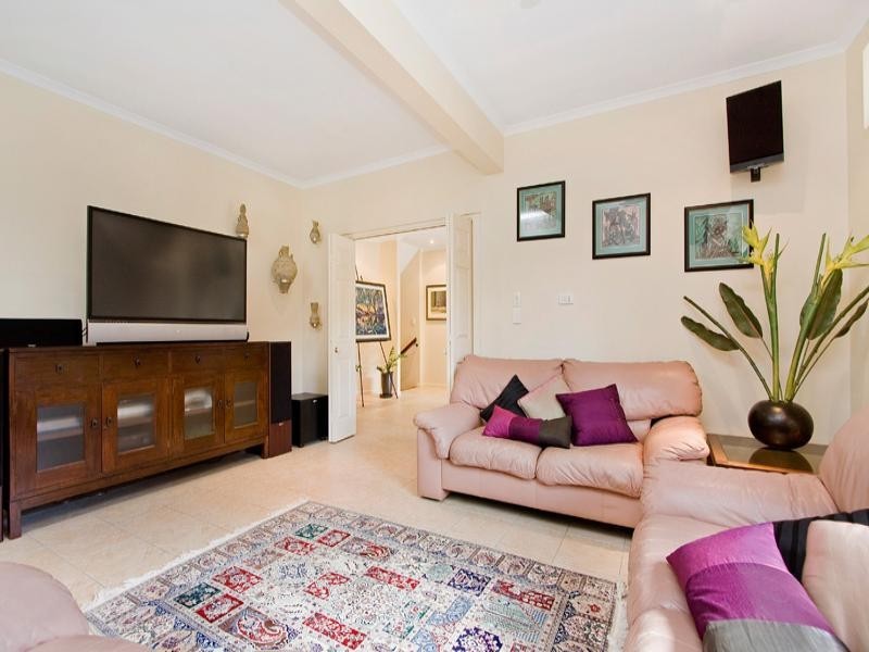 79 Old Mt Coot-tha Road, Toowong QLD 4066
