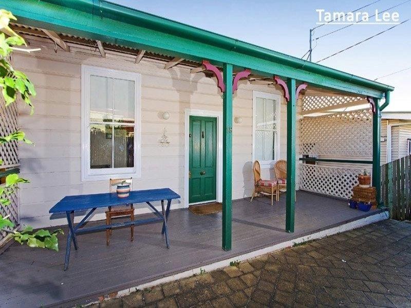 18 Woolcock Street, Red Hill QLD 4059