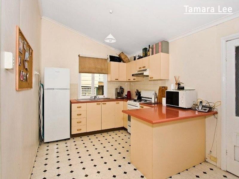 18 Woolcock Street, Red Hill QLD 4059