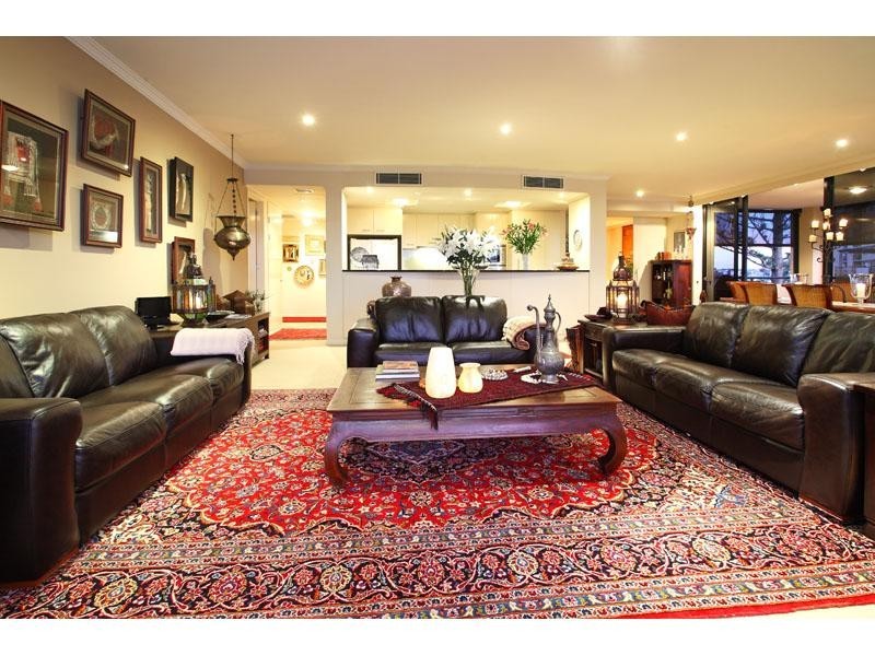 241 Wellington Road, East Brisbane QLD 4169