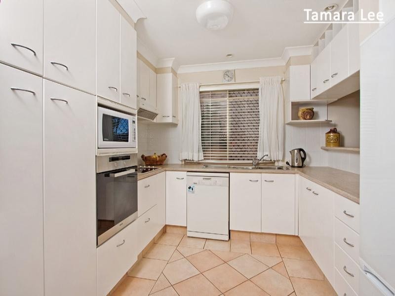 65/360 Simpsons Road, Bardon QLD 4065