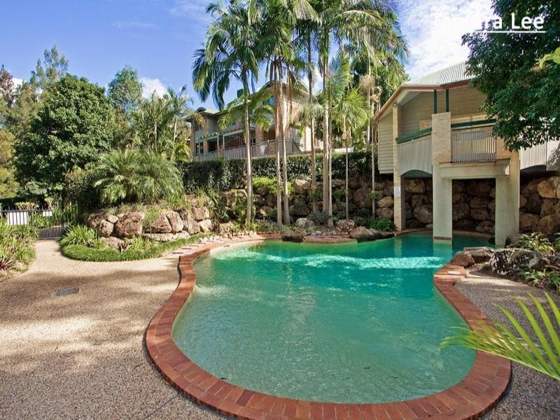 65/360 Simpsons Road, Bardon QLD 4065