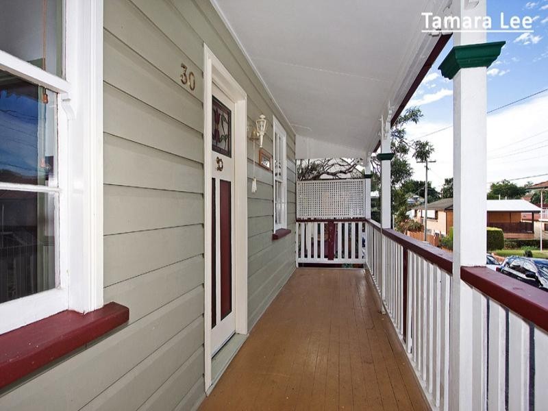 30 Federal Street, Red Hill QLD 4059
