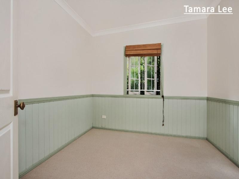 30 Federal Street, Red Hill QLD 4059