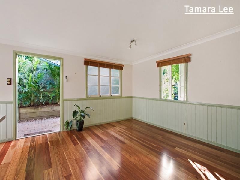 30 Federal Street, Red Hill QLD 4059