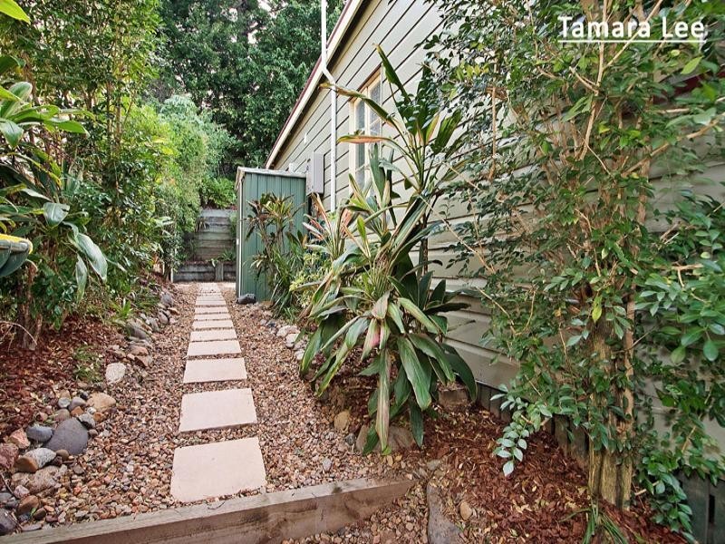 30 Federal Street, Red Hill QLD 4059